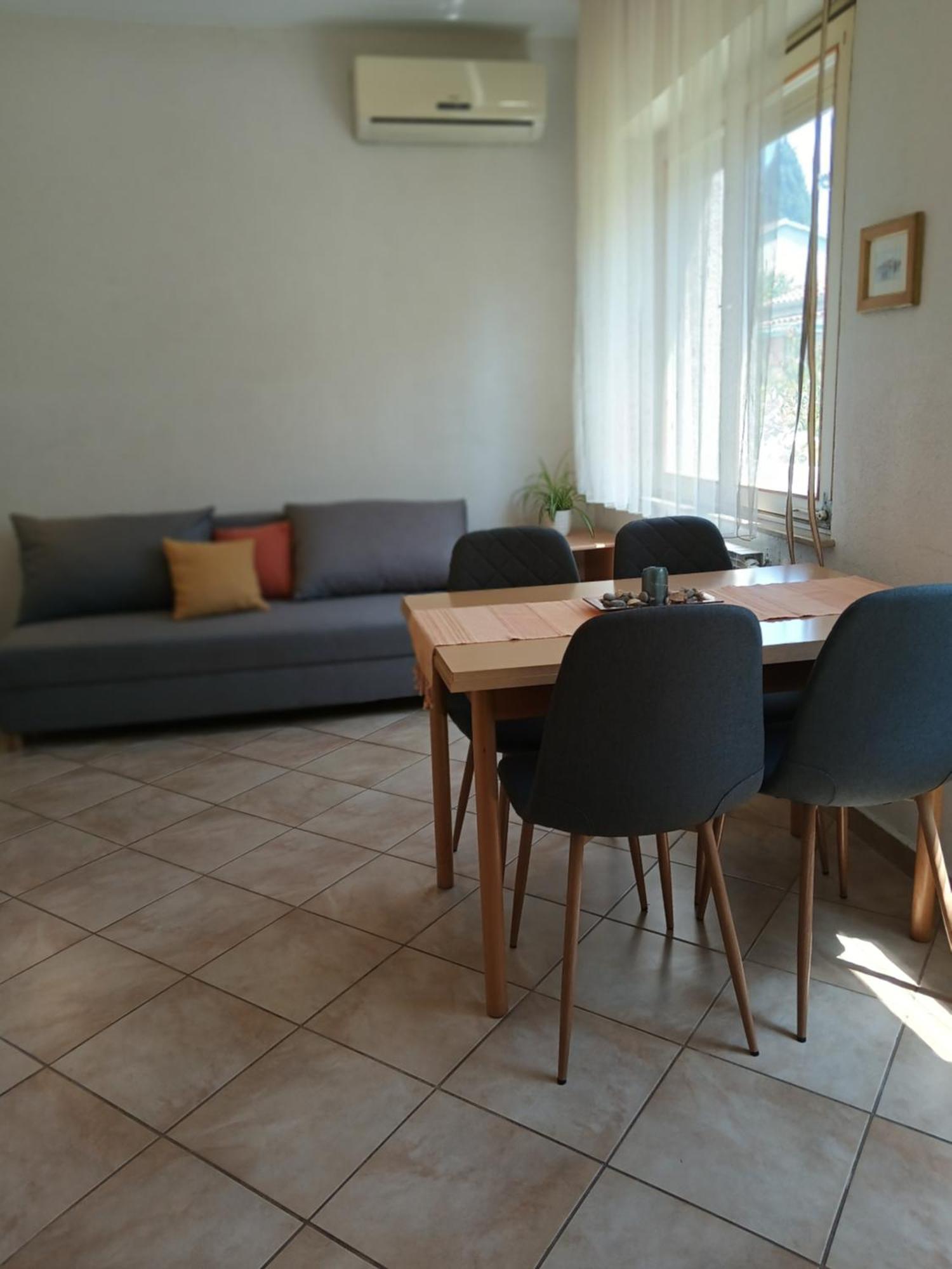 Apartments Jadranka Ivana Pula Zewnętrze zdjęcie