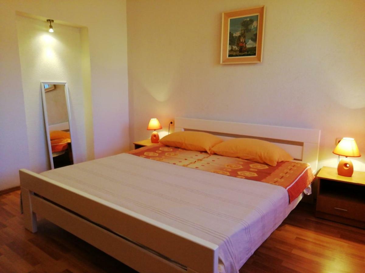 Apartments Jadranka Ivana Pula Zewnętrze zdjęcie